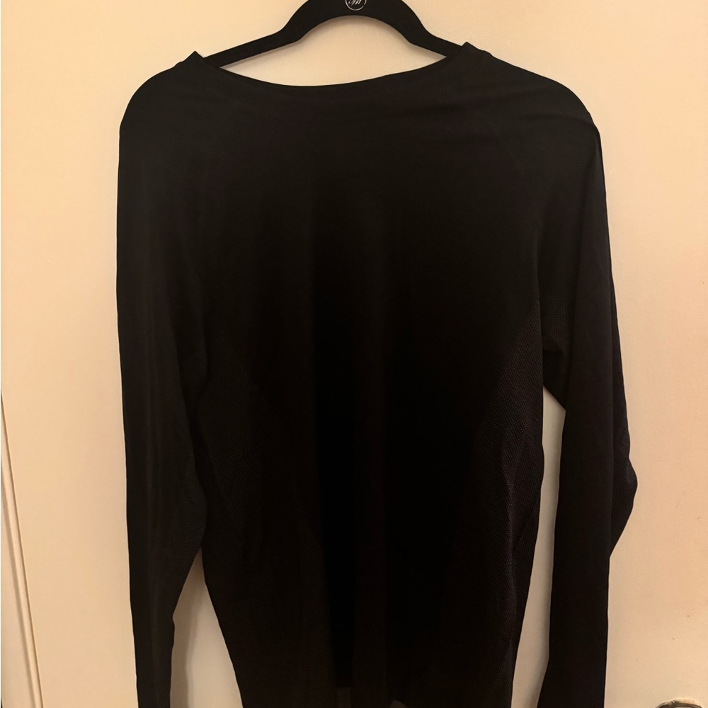 Black Long Sleeve Top - athletic/training